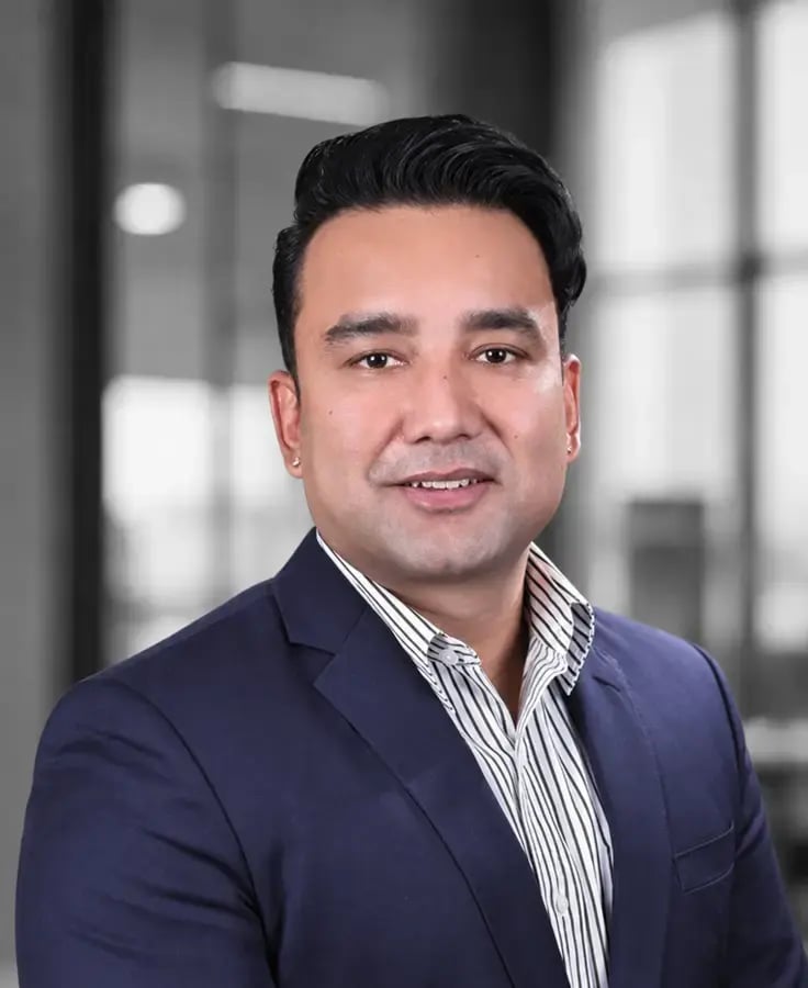 portrait-vicky-shrestha