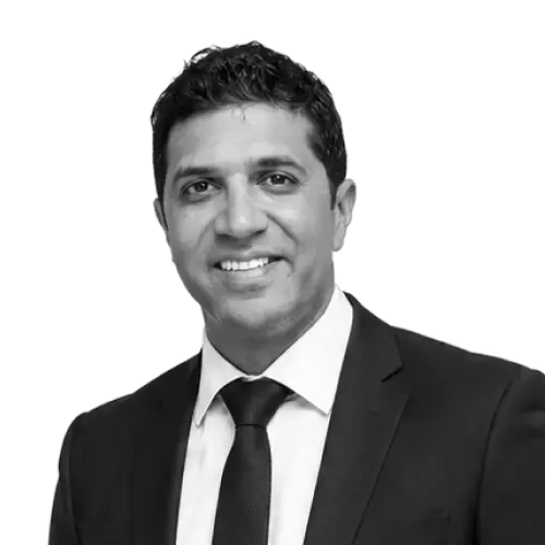 profil-Pretesh-Patel