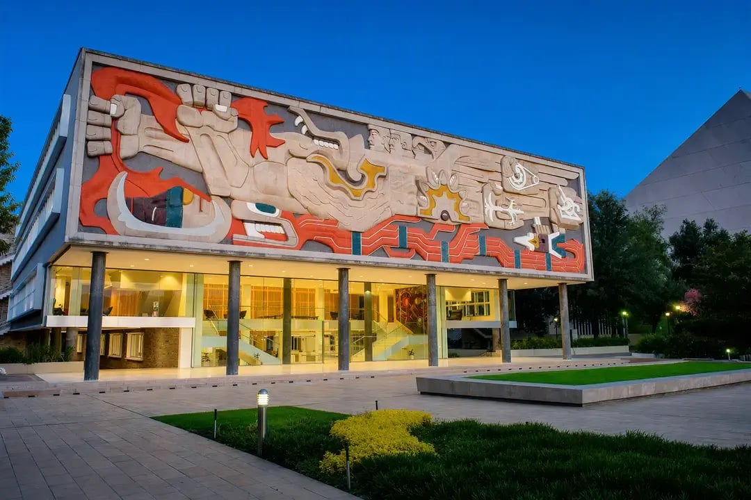 Tec-de-Monterrey-mural